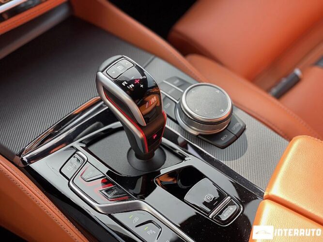 BMW M5 Competition 58 interauto-car