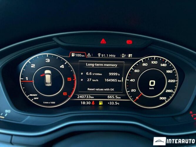 Audi A4 51 interauto-car