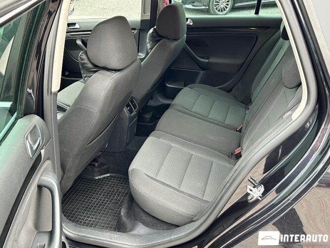 Volkswagen Golf 39 interauto-car