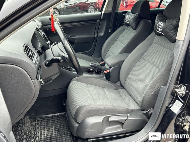 Volkswagen Golf 32 interauto-car