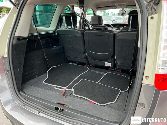 Renault Grand Scenic 48 interauto-car