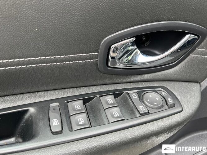 Renault Grand Scenic 44 interauto-car