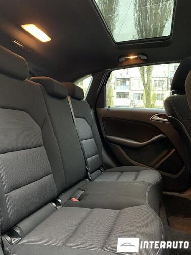 Mercedes B 180 33 interauto-car