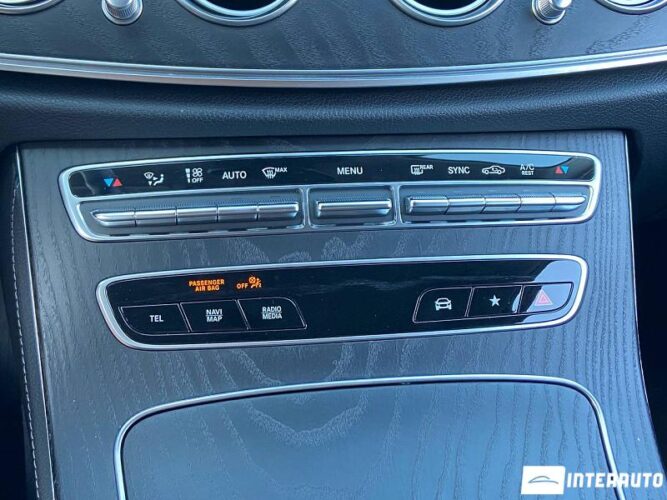 Mercedes E 220 46 interauto-car