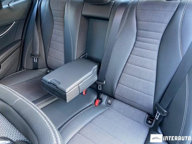 Mercedes E 220 51 interauto-car