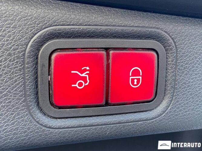 Mercedes E 220 53 interauto-car