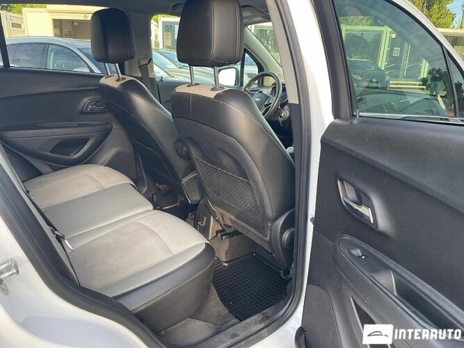 Chevrolet Trax 40 interauto-car