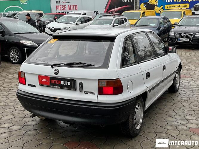 Opel Astra 27 interauto-car