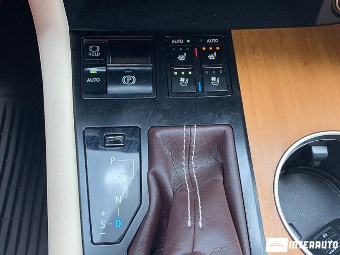 Lexus RX 450h 45 interauto-car