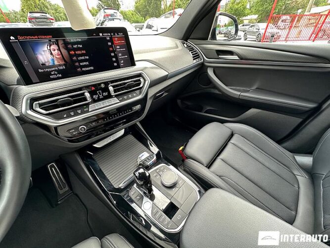 BMW X3 2.0D 51 interauto-car