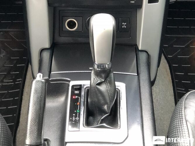 Toyota Land Cruiser Prado 51 interauto-car