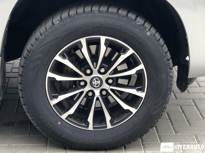 Toyota Land Cruiser Prado 61 interauto-car