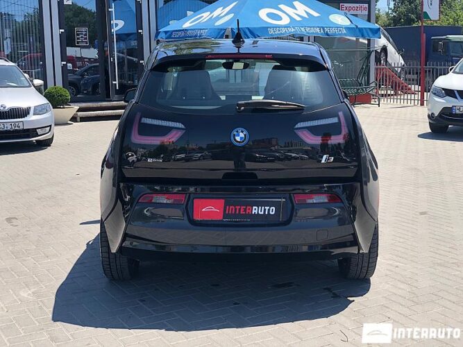 BMW i3 32 interauto-car