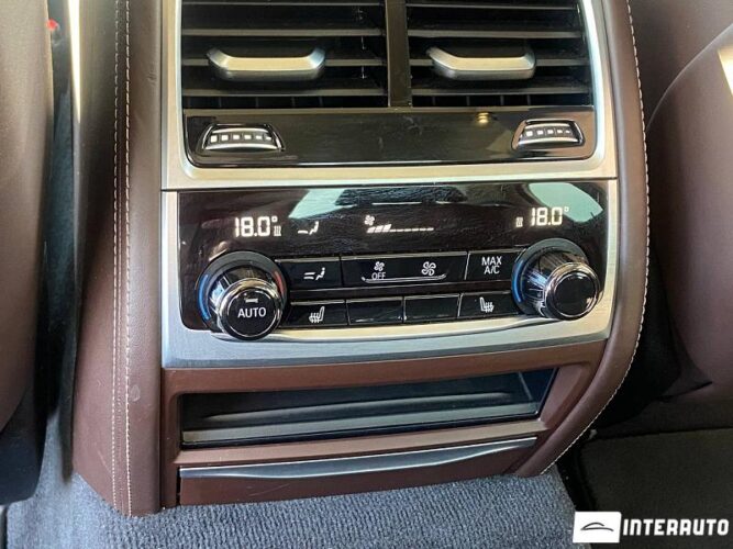 BMW 740e 49 interauto-car