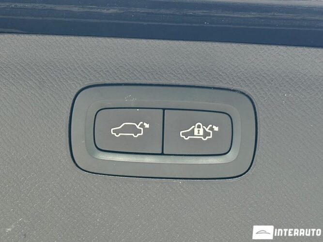 Volvo XC 90 56 interauto-car