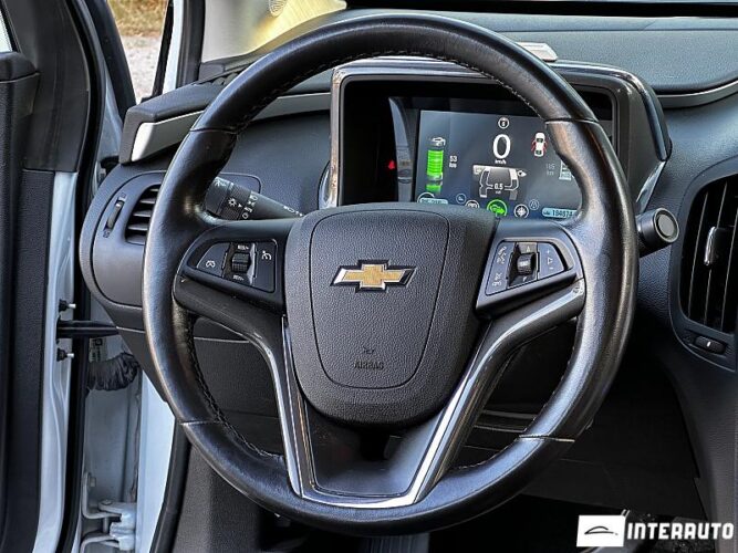Chevrolet Volt 37 interauto-car