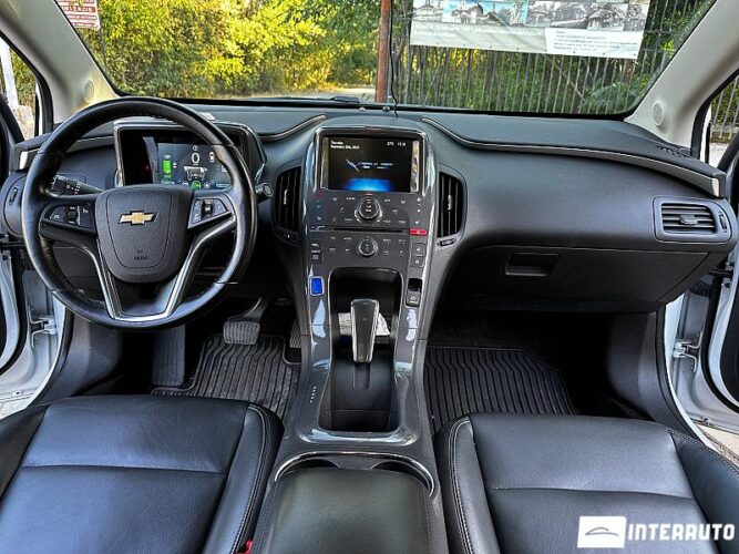 Chevrolet Volt 34 interauto-car