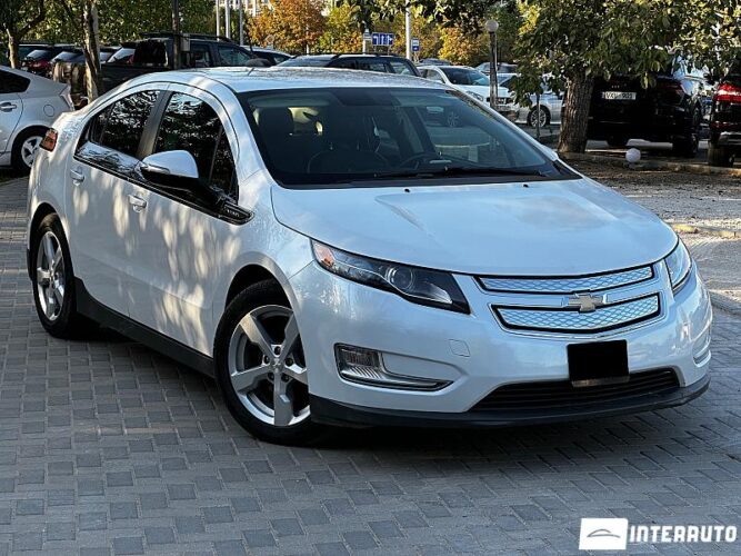 Chevrolet Volt 28 interauto-car