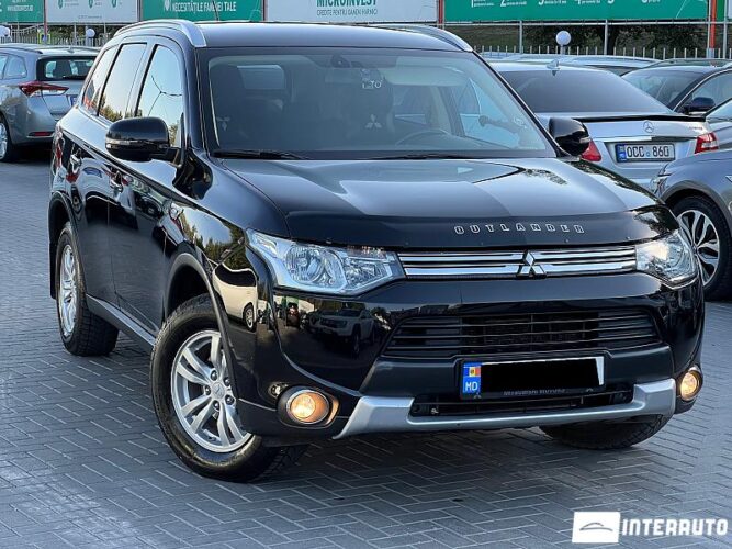 Mitsubishi Outlander 31 interauto-car