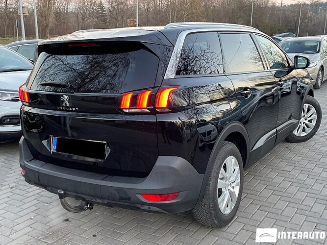 peugeot 5008 2017