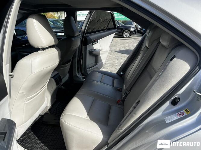 Toyota Camry 48 interauto-car