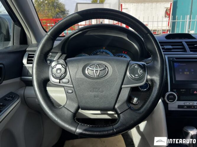 Toyota Camry 39 interauto-car