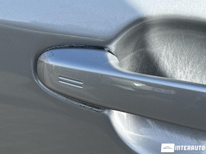 Toyota Camry 51 interauto-car