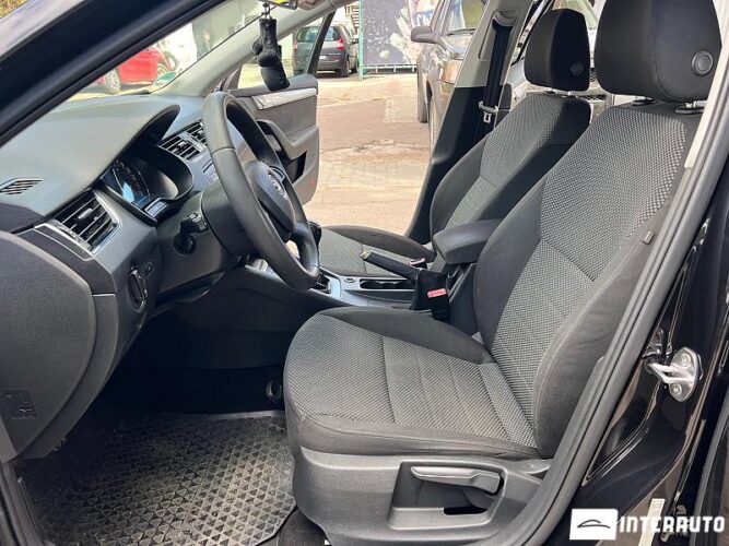 Skoda Octavia 30 interauto-car