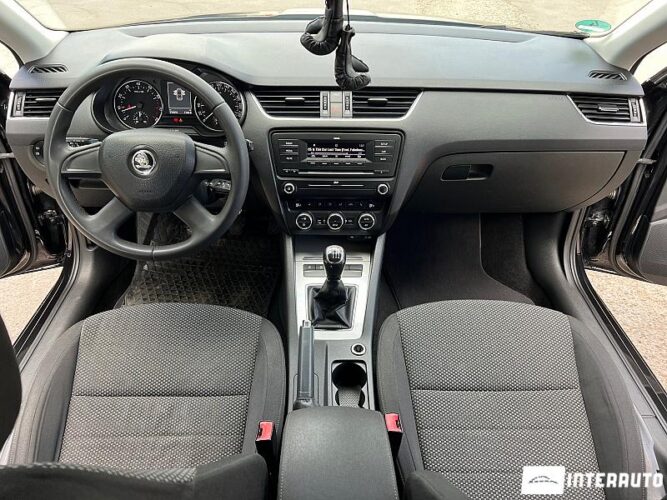 Skoda Octavia 34 interauto-car