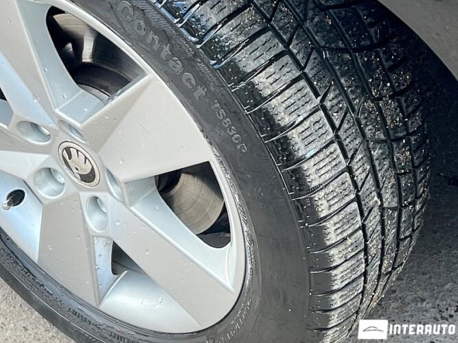 Skoda Octavia 40 interauto-car