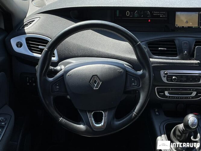 Renault Grand Scenic 39 interauto-car