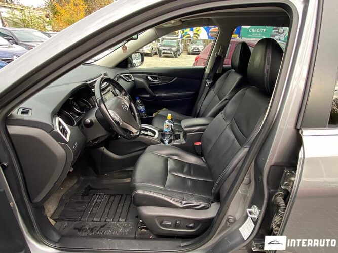 Nissan X-Trail 36 interauto-car