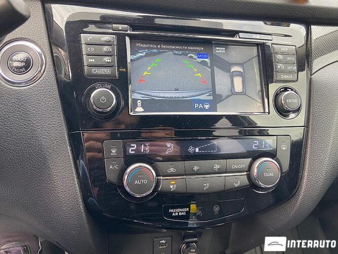 Nissan X-Trail 40 interauto-car