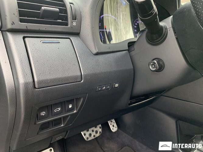 Lexus RX 450h 42 interauto-car