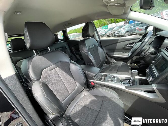 Renault Kadjar 48 interauto-car