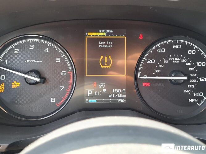 Subaru Forester 46 interauto-car