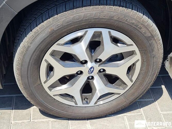 Subaru Forester 51 interauto-car