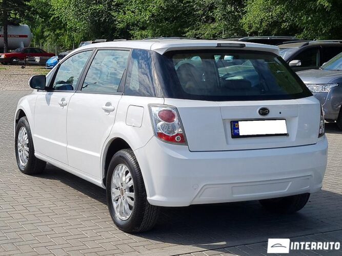 BYD E6 32 interauto-car