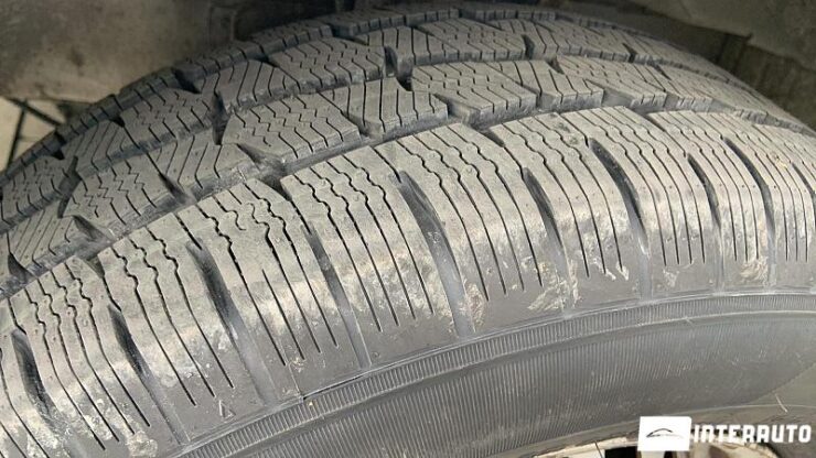 Ford Transit 39 interauto-car