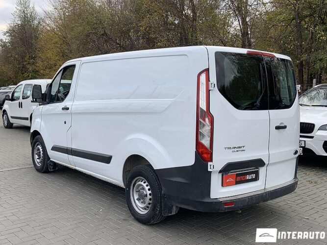 Ford Transit 28 interauto-car
