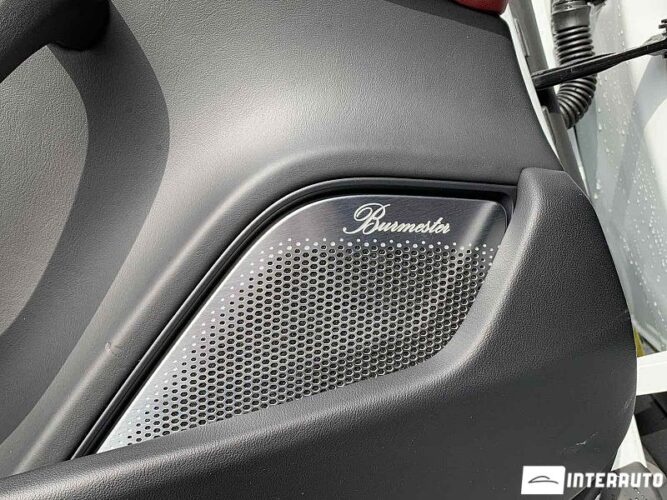 Porsche Taycan Turbo 55 interauto-car