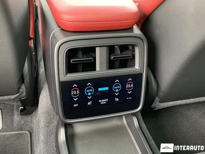 Porsche Taycan Turbo 81 interauto-car