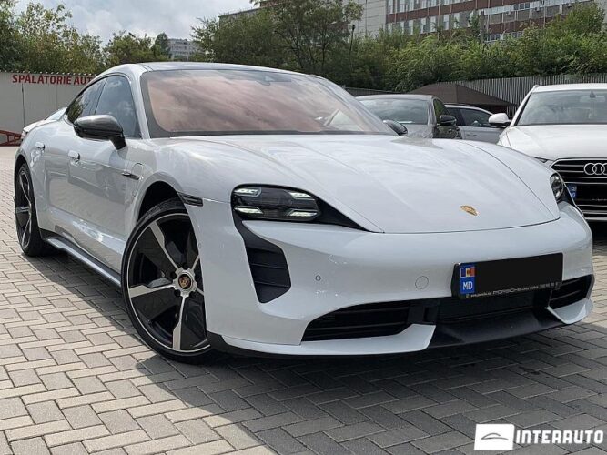 Porsche Taycan Turbo 50 interauto-car