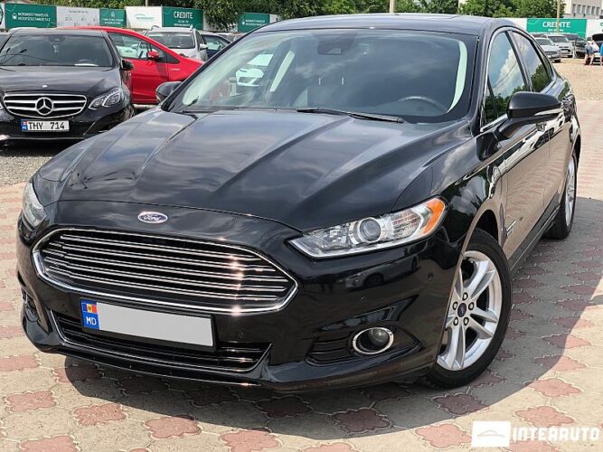 Ford Fusion 29 interauto-car