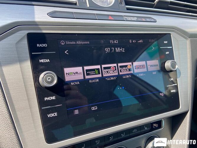 Volkswagen Passat 42 interauto-car