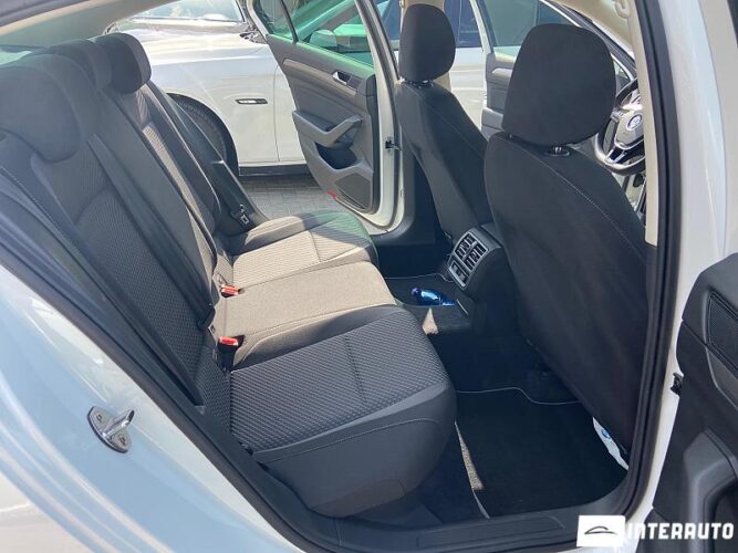 Volkswagen Passat 49 interauto-car