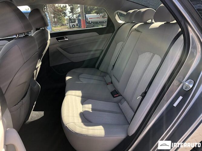 Hyundai Sonata 33 interauto-car