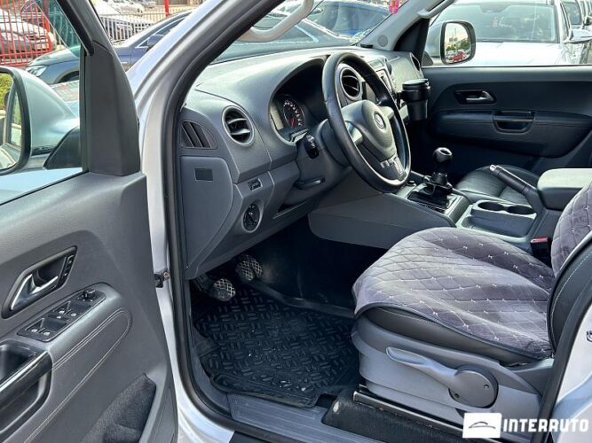 Volkswagen Amarok 26 interauto-car