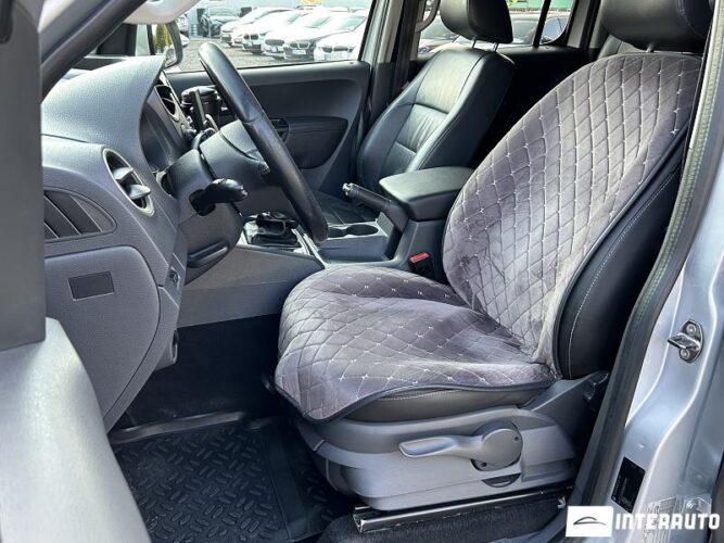 Volkswagen Amarok 28 interauto-car