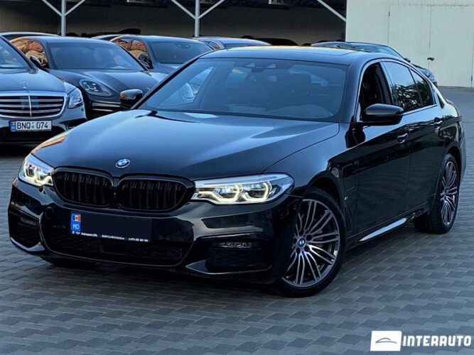 BMW 530e 36 interauto-car